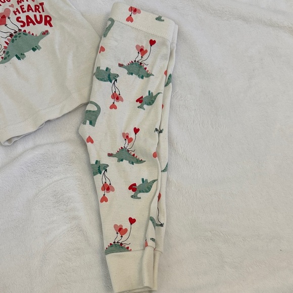 Old Navy Kids Pajama Set - White with Red and Green Dinosaur Print - Picture 3 of 4